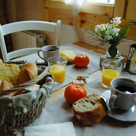 Le Charme Du Chalet Forges-les-Eaux